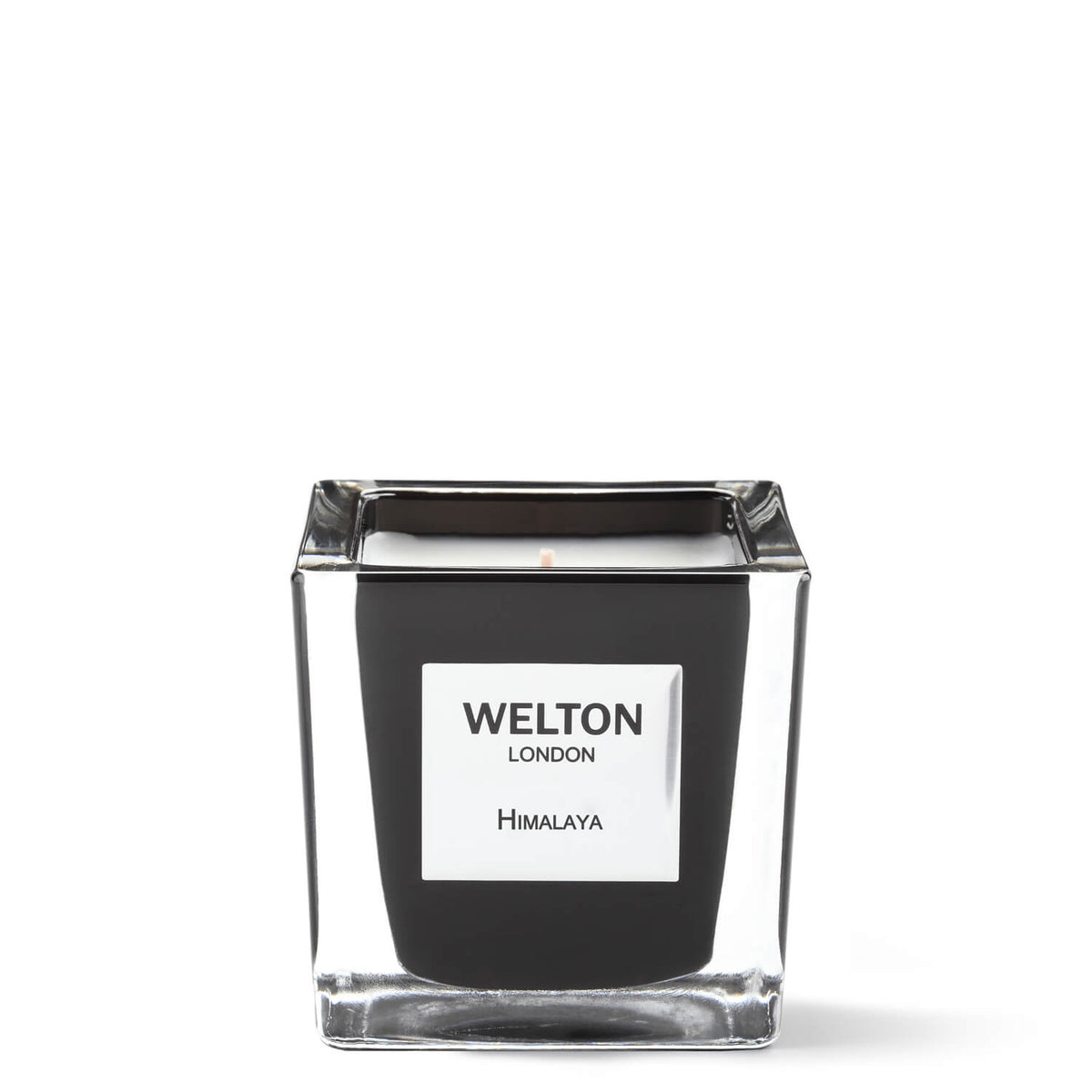 luxury scented candle black cubic design minimalist style citrus floral powdery scent high quality home fragrance to match your interior