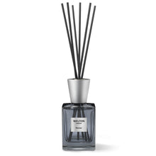 Load image into Gallery viewer, luxury home fragrance diffuser 500ml black cubic design minimalist style fruity floral musky scent high quality home fragrance to match your interior
