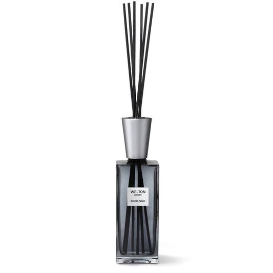 luxury home fragrance diffuser size XL large black cubic design minimalist style floral rose amber musky scent high quality home fragrance to match your interior