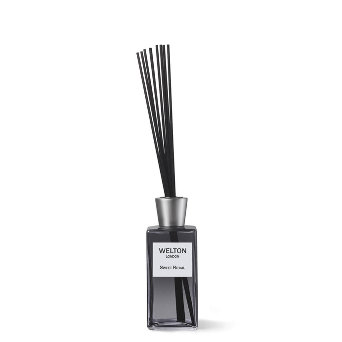 luxury home fragrance diffuser 200ml black cubic design minimalist style sweet oriental musky scent high quality home fragrance to match your interior